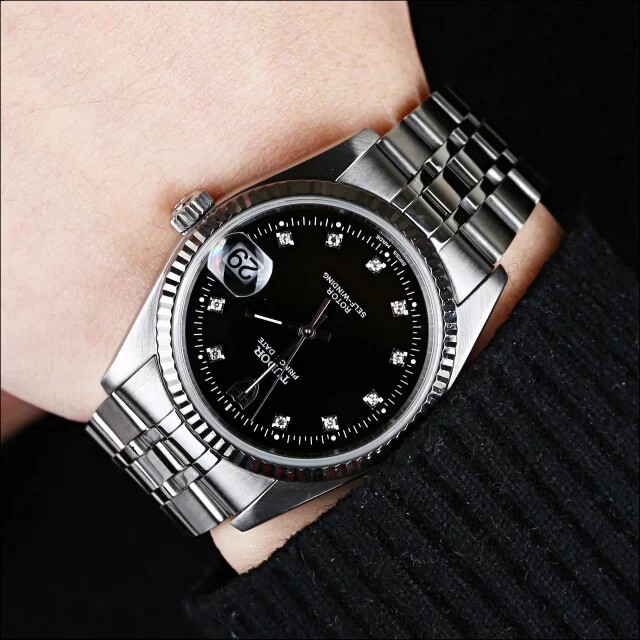 [9.5新]帝舵74034王子型系列精钢原镶时标钻自动机械男表