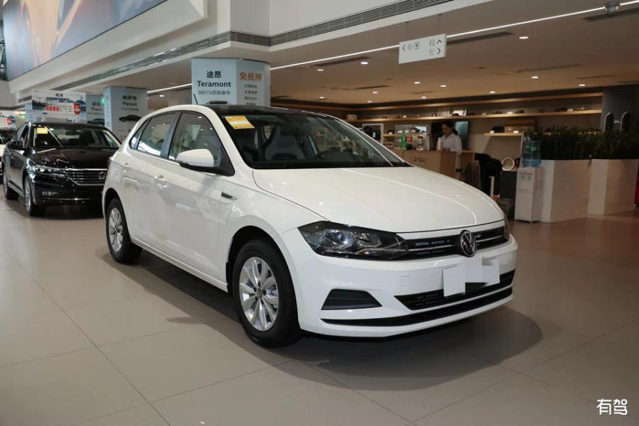 新车大众polo21款炫彩科技版按揭0首网络拍卖公告