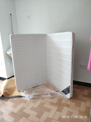 大家谈谈大家看清kissdream乳胶床垫怎么样，是哪国牌子？天然的吗？