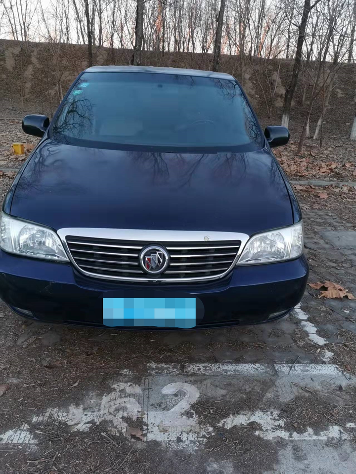 别克sgm6515ata商务车一辆网络拍卖公告