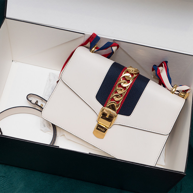 【即拍即得】【95新】gucci 古驰 女士sylvie系列皮革单肩包