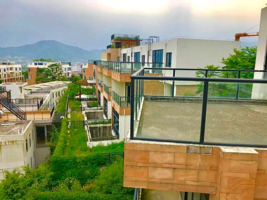 福建省厦门同安区第一次联排别墅温泉入户花园小区亏本急售