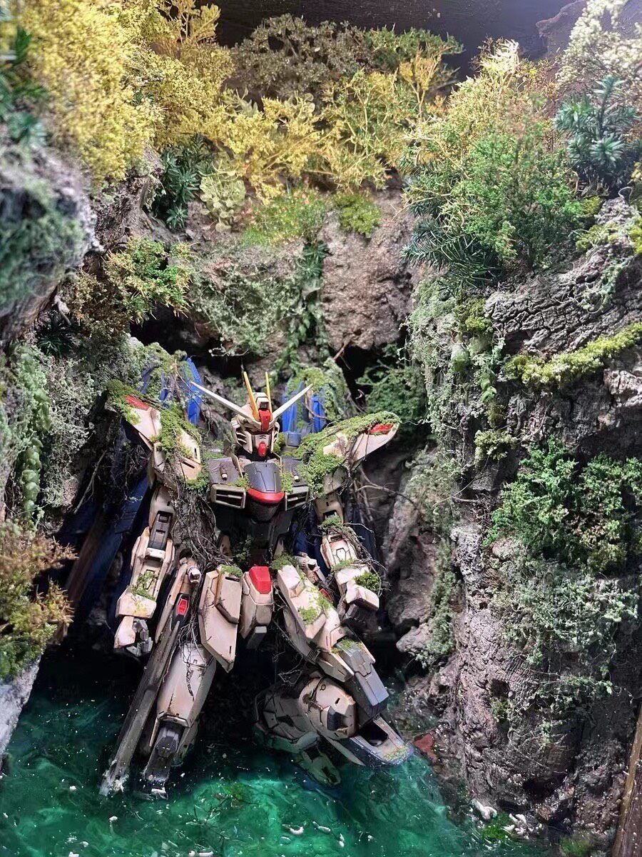 自由高达造景，带灯带，开灯效果巨帅