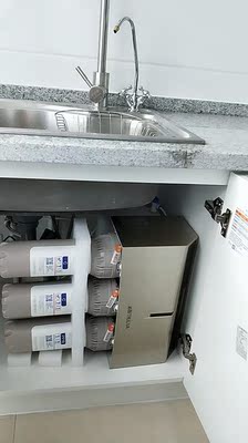 目前看来测评沁园净水器和海尔,美的净水器哪个会更好?家用选哪个?