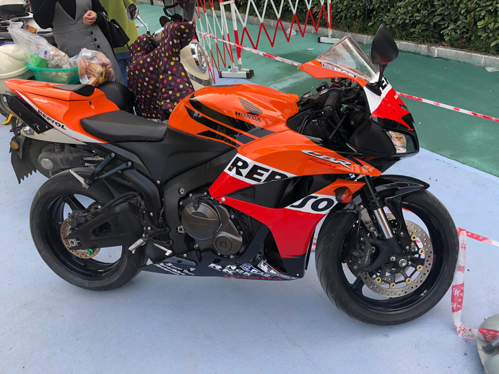 （置换）08年cbr600，车况没毛病，原排气声音低沉有力。