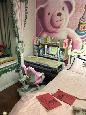 说说爱果乐儿童学习桌给小学生用着怎么样？环保安全吗