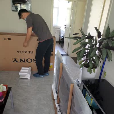 荣耀智慧屏参数对比小米电视哪个更好？区别明显吗