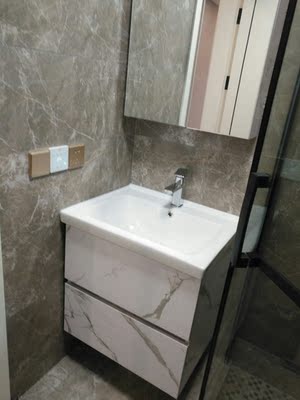 浴室柜九牧和心海伽蓝浴室柜哪个好?最后大家反馈好不好呀?