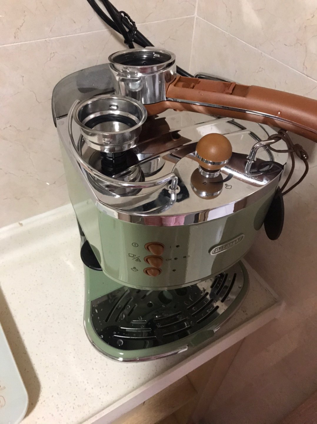 delonghi德龙咖啡机eco310好不好德龙eco310质量如何用后评价