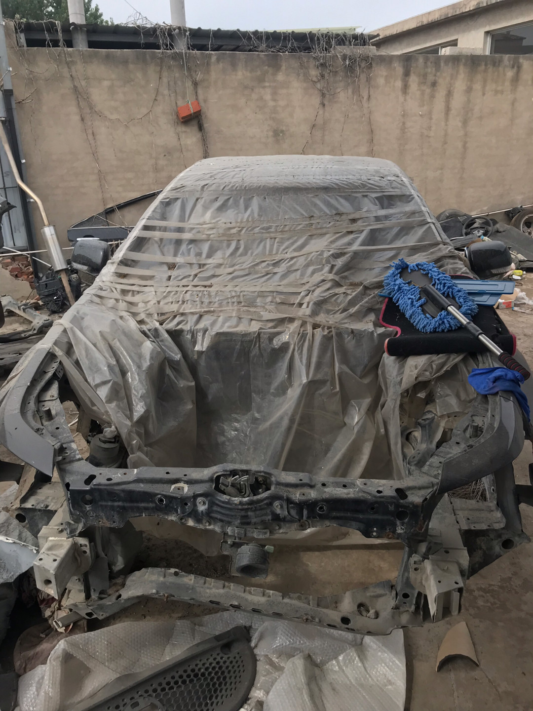謳歌拆車件