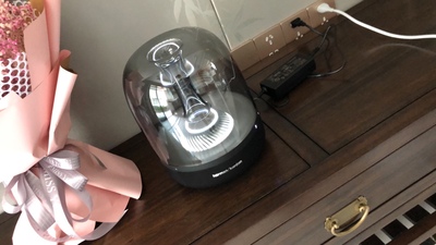 Re:话说哈曼卡顿琉璃二代aura studio2代无线蓝牙音箱怎么样?很多人被骗了?是不是真 ..