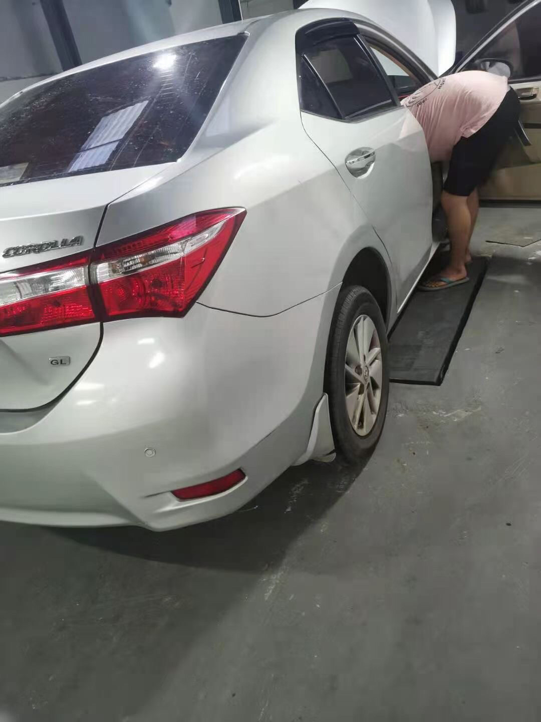 19款卡羅拉豪華版拆車件