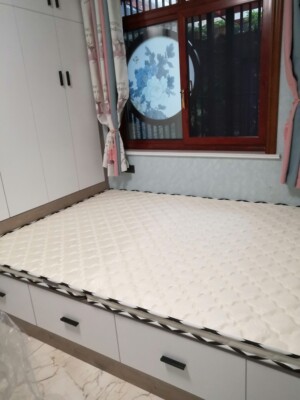 爱舒乳胶床垫怎么样？味道很大吗？优缺点最新评测