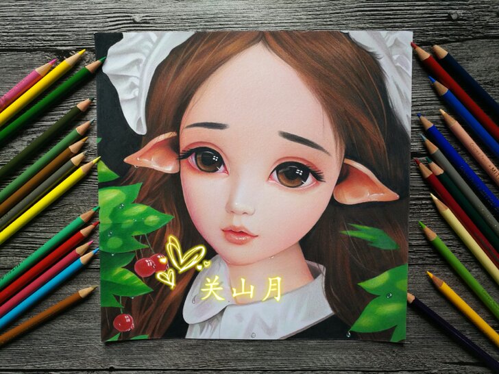 彩铅手绘小精灵出售，作画工具:三福霹雳马彩铅，绿辉柏嘉彩铅，