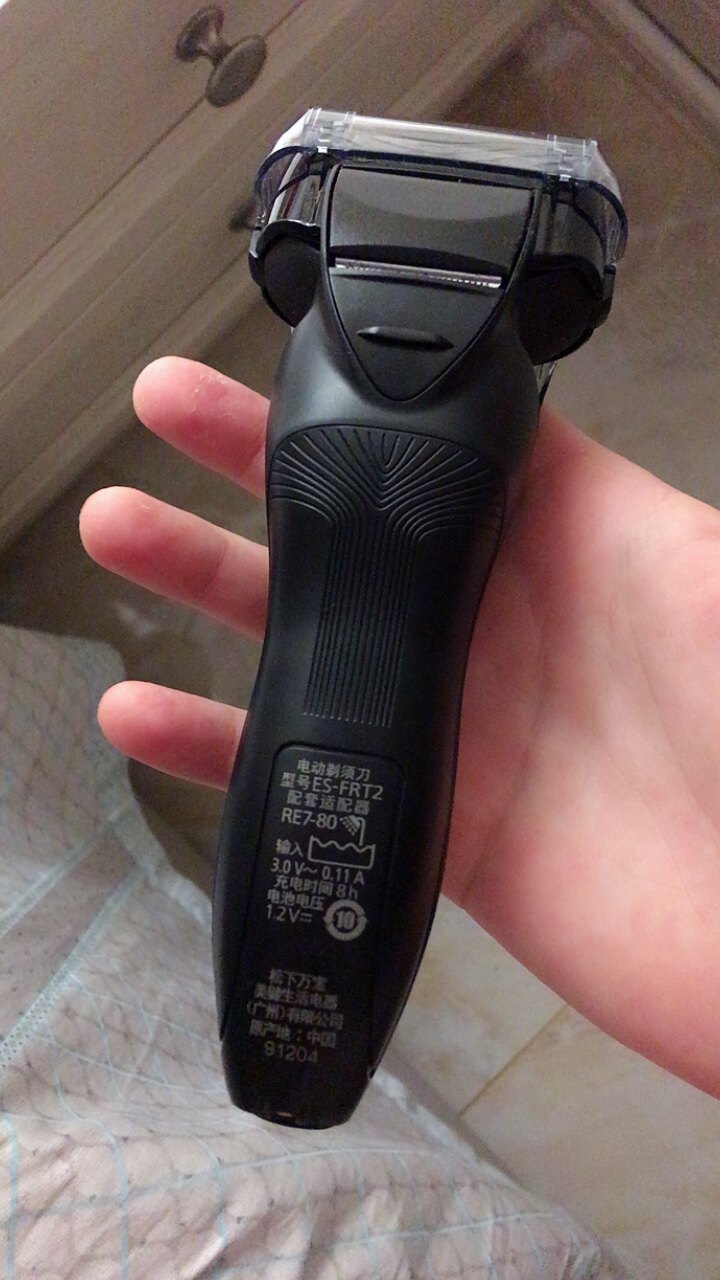 panasonic松下剃须刀frt2抢购套装怎么样松下frt2抢购套装用了半年我