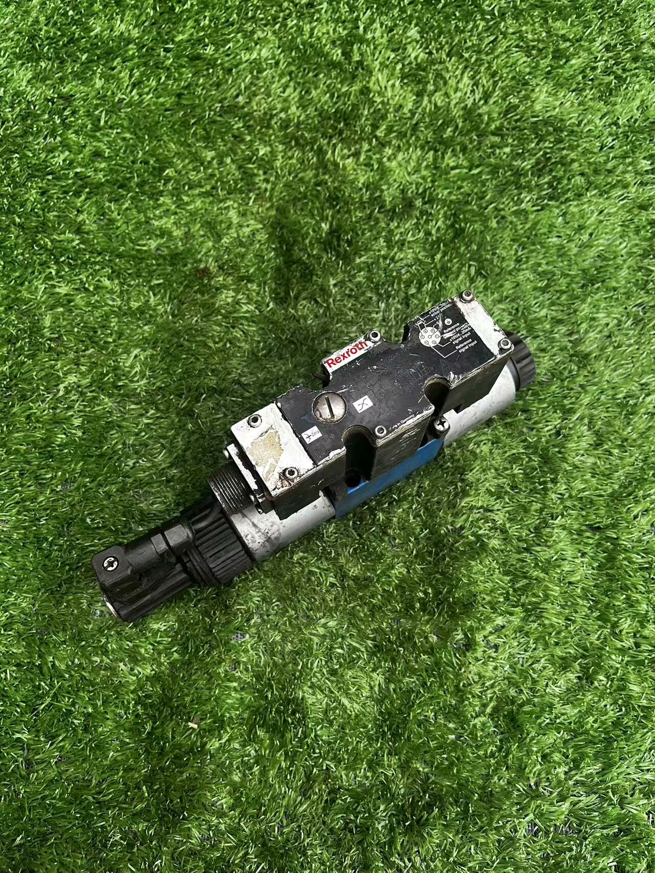 Rexroth 4WREE6W1-32-24