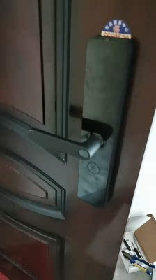 大家谈谈说说科徕尼指纹锁怎么样，有什么优缺点？方便实用吗？