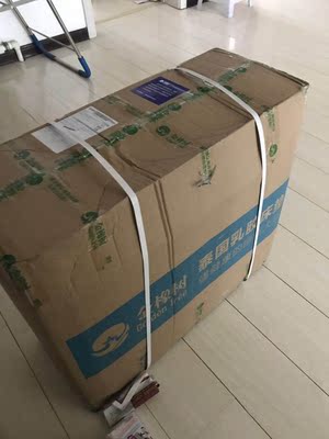 吐槽这款喜临门床垫怎么样，质量好不好呢？会不会有味道呢？
