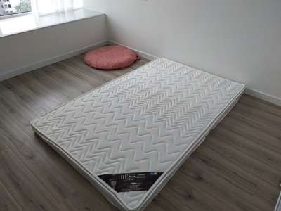 火爆的图文曝光海马乳胶床垫怎么样，质量好不好？哪个才是正品