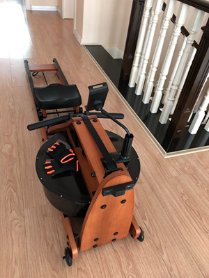 莫比划船机好还是concept2划船机好?哪个更适合初学者?