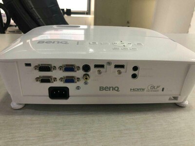 html明基mx522h投影仪用户*新新点评吐槽:http://www .bokee.