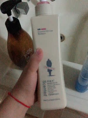 真实分析阿道夫洗发水是哪国的品牌,老手吐槽大实话