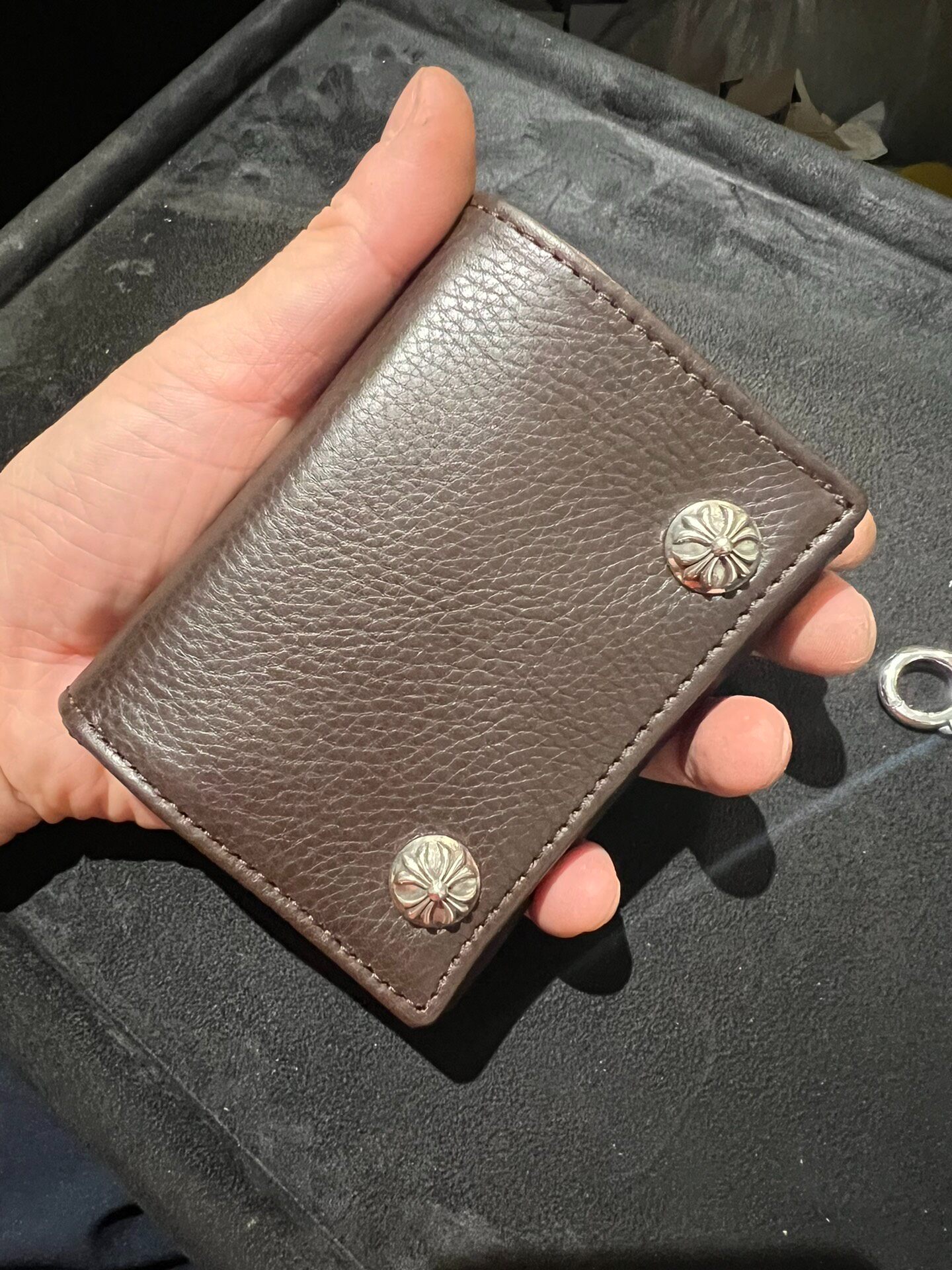 Short wallet!