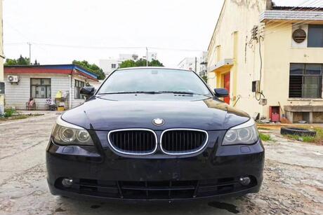 宝马5系 3.0l 手自一体 06年上牌 非营运 上海