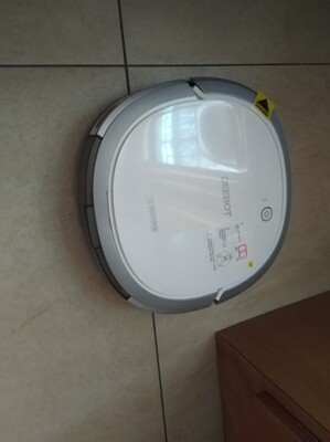 对比看看科沃斯dk35对比dk35区别是扫地机器人哪个口碑好