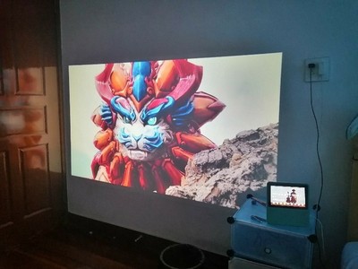 想知道极米无屏电视n20和PlayX哪个好？好用吗？
