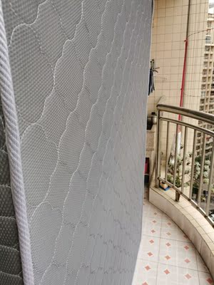 解说揭秘MOON天然乳胶床垫怎么样，质量口碑好不好？有甲醛吗？