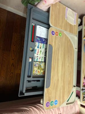 说说爱果乐儿童学习桌给小学生用着怎么样？环保安全吗