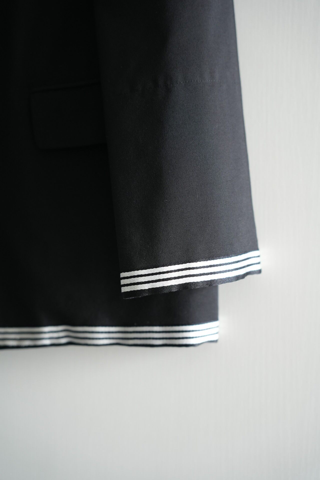 Yohji Yamamoto 02ss White Stripe Blazer — label