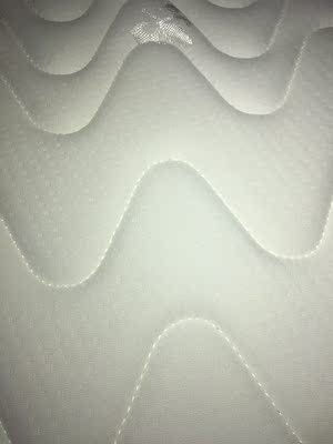 体验入手真实评测喜临门乳胶床垫怎么样，好不好？有什么特点