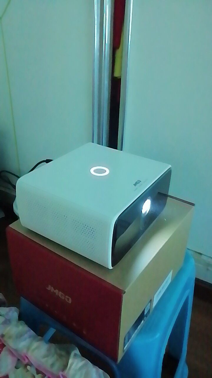 买过分析坚果投影仪c6怎么样什么牌子比较好用质量评测