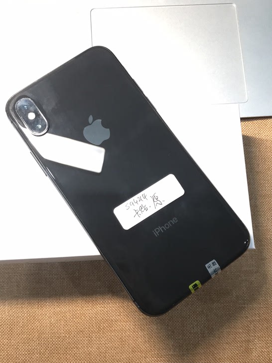 iPhoneX64G原装黑色美版有锁有面容苹果手机