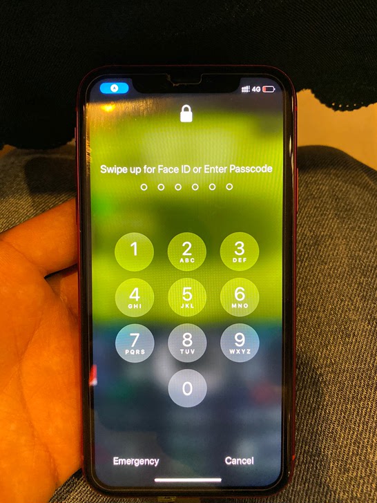 国行在保iPhoneXR128G红色