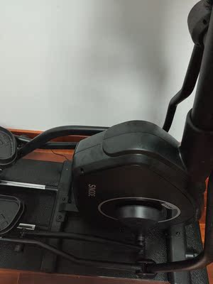 迪卡侬椭圆机好还是麦瑞克好?用了三个多月感受哪款好用?