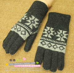 艾玛外贸手套雪兰毛雪花双层加厚分指手套男短款保暖手套日本