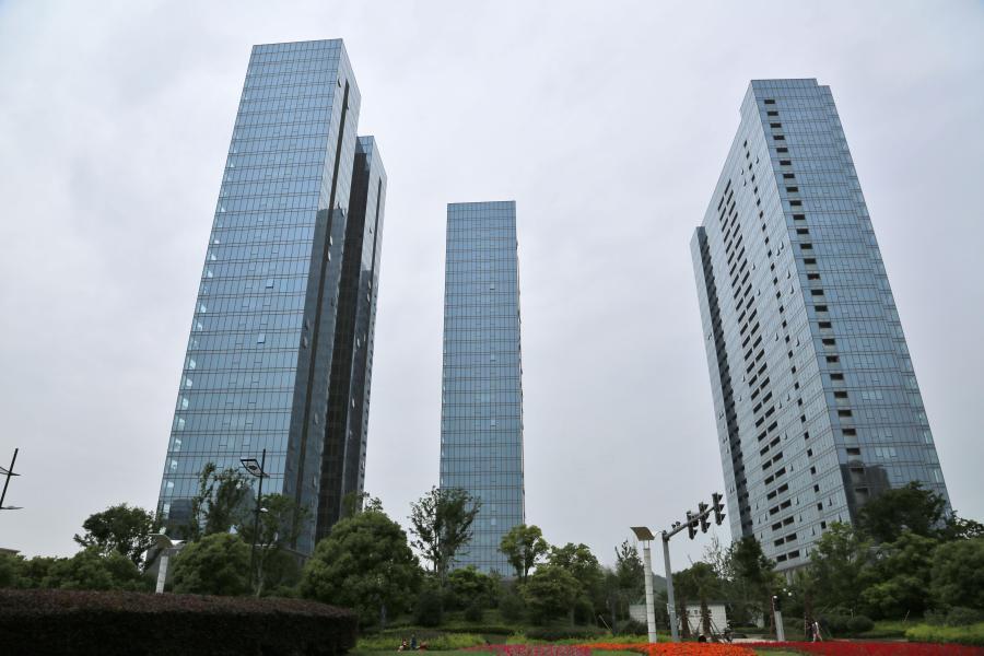 【第一次拍卖】舟山市定海区临城街道百合公寓酒店b幢一单元1901室及