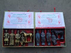 西安兵马俑摆件 厂家直销 仿铜陶制10cm五件套、纸盒包装 送小孩