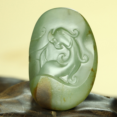 新疆和田玉 碧青玉籽料螭龙牌【润德玉器】