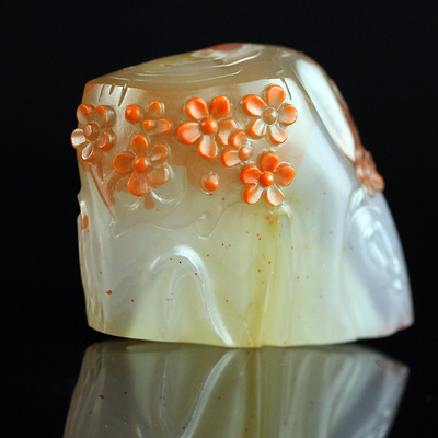 苏工建忠玉雕南红梅花树桩吊坠22.988g