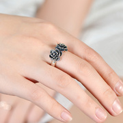 Very Thai Europe and the solid color 925 Silver Rings ladies retro process sculpted silver rose ring