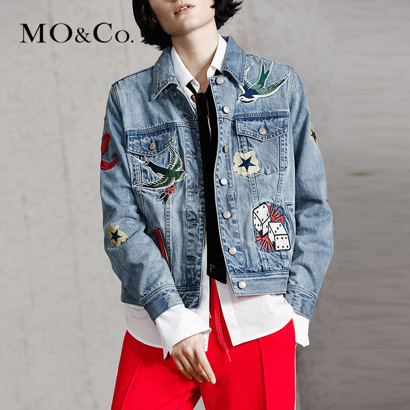 MO&Co.重工刺绣长袖翻领洗水牛仔短款休闲外套女MA1644JKT02 moco产品展示图4