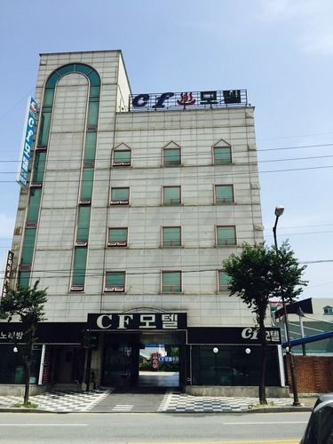 CF 汽车旅馆