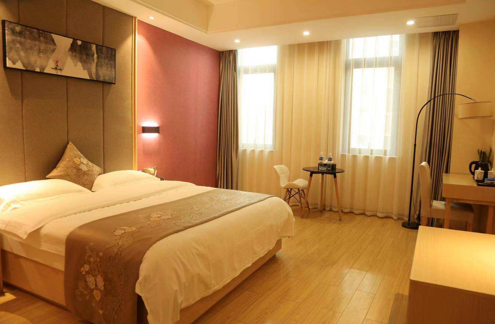 君瑞酒店(涉外学院店)尊享大床房