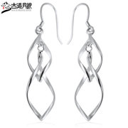 Trail month Silver earrings 925 silver white fungus ornaments Japanese and Korean editions of fashion earrings women sent to his girlfriend