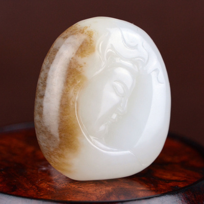 海派玉雕大师王磊作品 和田玉糖白玉侧脸观音挂件28g
