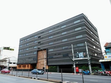 曼谷南达遗产酒店